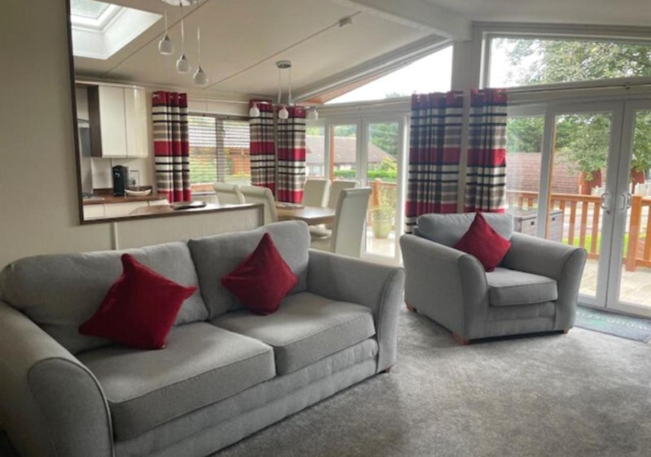 Lomond Woods Holiday Park Балоч Екстериор снимка