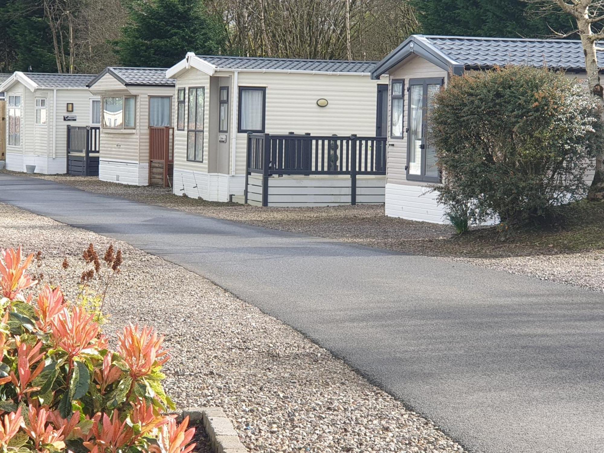 Lomond Woods Holiday Park Балоч Екстериор снимка