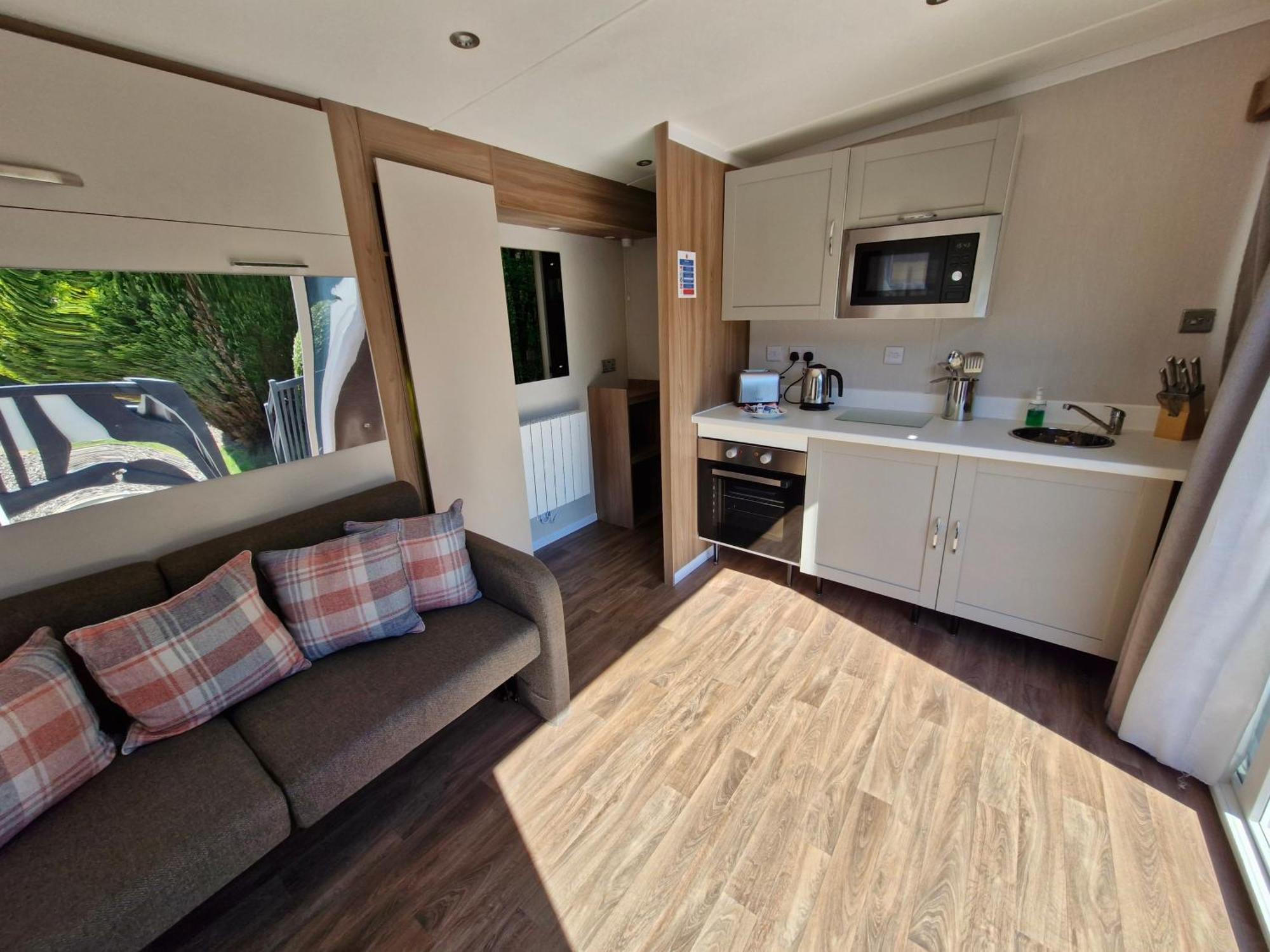 Lomond Woods Holiday Park Балоч Екстериор снимка